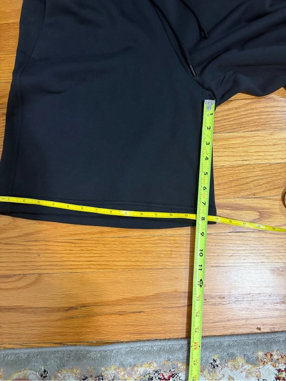 ATHLETA Heavyweight Terry Bermuda Black Drawstring Short Pockets Mid Rise 2026 S